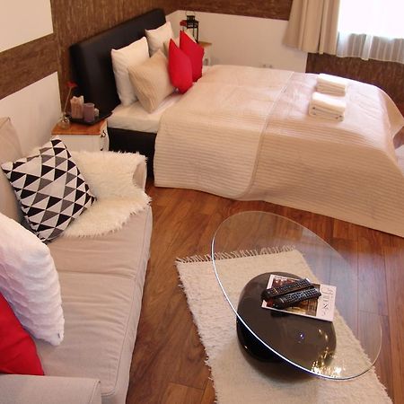 Romantic Centrum Apartman Budapest Ngoại thất bức ảnh