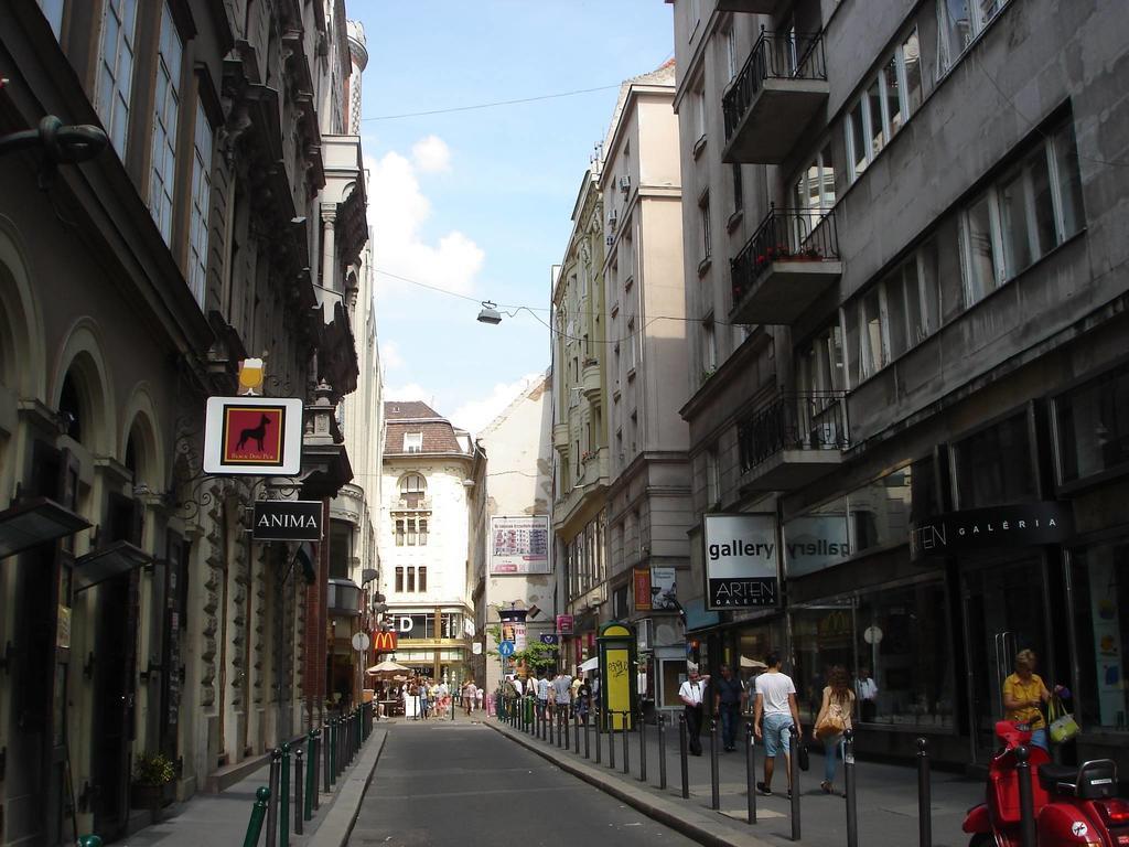 Romantic Centrum Apartman Budapest Ngoại thất bức ảnh